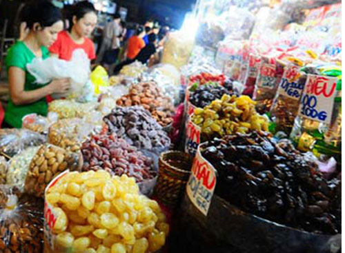 Hoa quả kh&ocirc; Trung Quốc ngập chợ Việt Nam