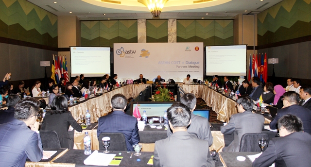 Tuần lễ khoa học v&agrave; c&ocirc;ng nghệ ASEAN lần thứ 9