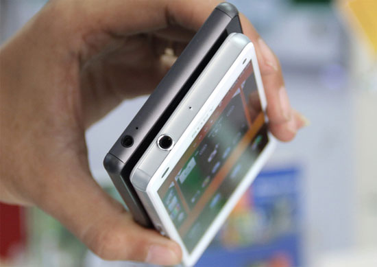 Bộ đ&ocirc;i iPhone 6 v&agrave; Xperia Z3 l&ecirc;n kệ ở Việt Nam