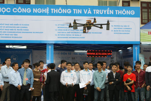 Hàng năm, ngoài nguồn kinh phí khoa học cấp từ ngân sách Nhà nước, các trường thành viên còn trích từ 2-4% nguồn thu học phí cho hoạt động nghiên cứu khoa học, vì thế ngày càng thu hút nhiều cán bộ viên chức tham gia hoạt động này. 