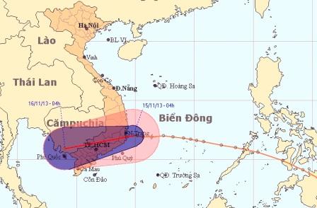 B&atilde;o số 15 diễn biến suy yếu lại th&agrave;nh &aacute;p thấp nhiệt đới ngay trong đ&ecirc;m