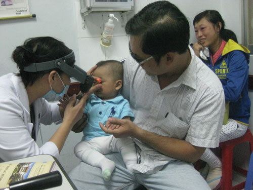Bộ Y tế cảnh b&aacute;o mạnh về đau mắt đỏ