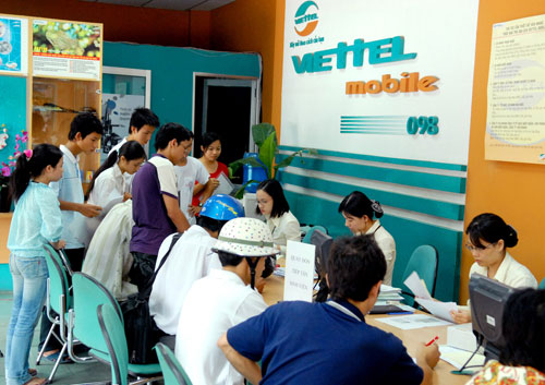 Viettel đề xuất giảm gi&aacute; cước di động