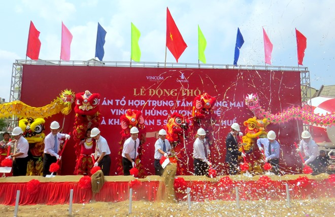 Lễ khởi c&ocirc;ng dự &aacute;n tổ hợp Trung t&acirc;m 13Win19 tải ứng dụng (TTTM) Vincom H&ugrave;ng Vương v&agrave; Kh&aacute;ch sạn 5 sao Vinpearl Huế