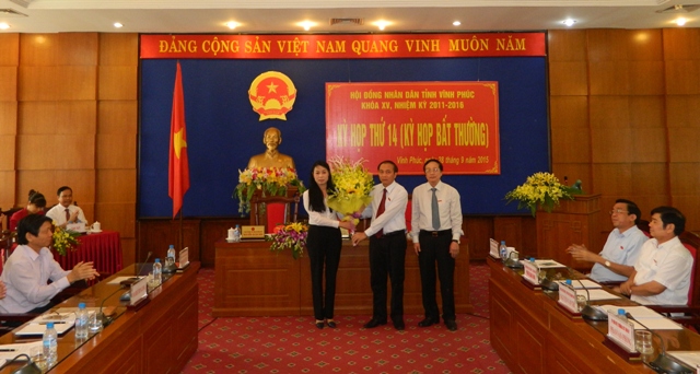 Vĩnh Ph&uacute;c c&oacute; t&acirc;n Chủ tịch tỉnh