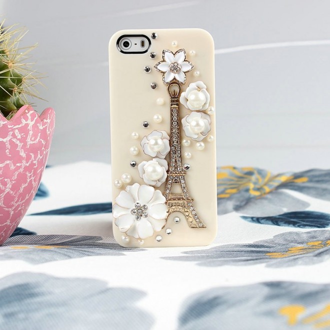 Vỏ iphone đắt gi&aacute; Tower Flower được chế tạp d&agrave;nh cho nữ giới