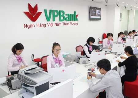 VP Bank bị kh&aacute;ch h&agrave;ng tố cho vay với l&atilde;i suất &lsquo;t&iacute;n dụng đen&rsquo;