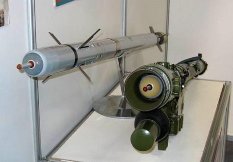 Các tổ hợp tên lửa phòng không vác vai (MANPADS) được quân đội nhiều nước nghiên cứu chế tạo, hoàn thiện nhằm tăng cường khả năng tiêu diệt các máy bay tầm thấp, đặc biệt là máy bay trực thăng