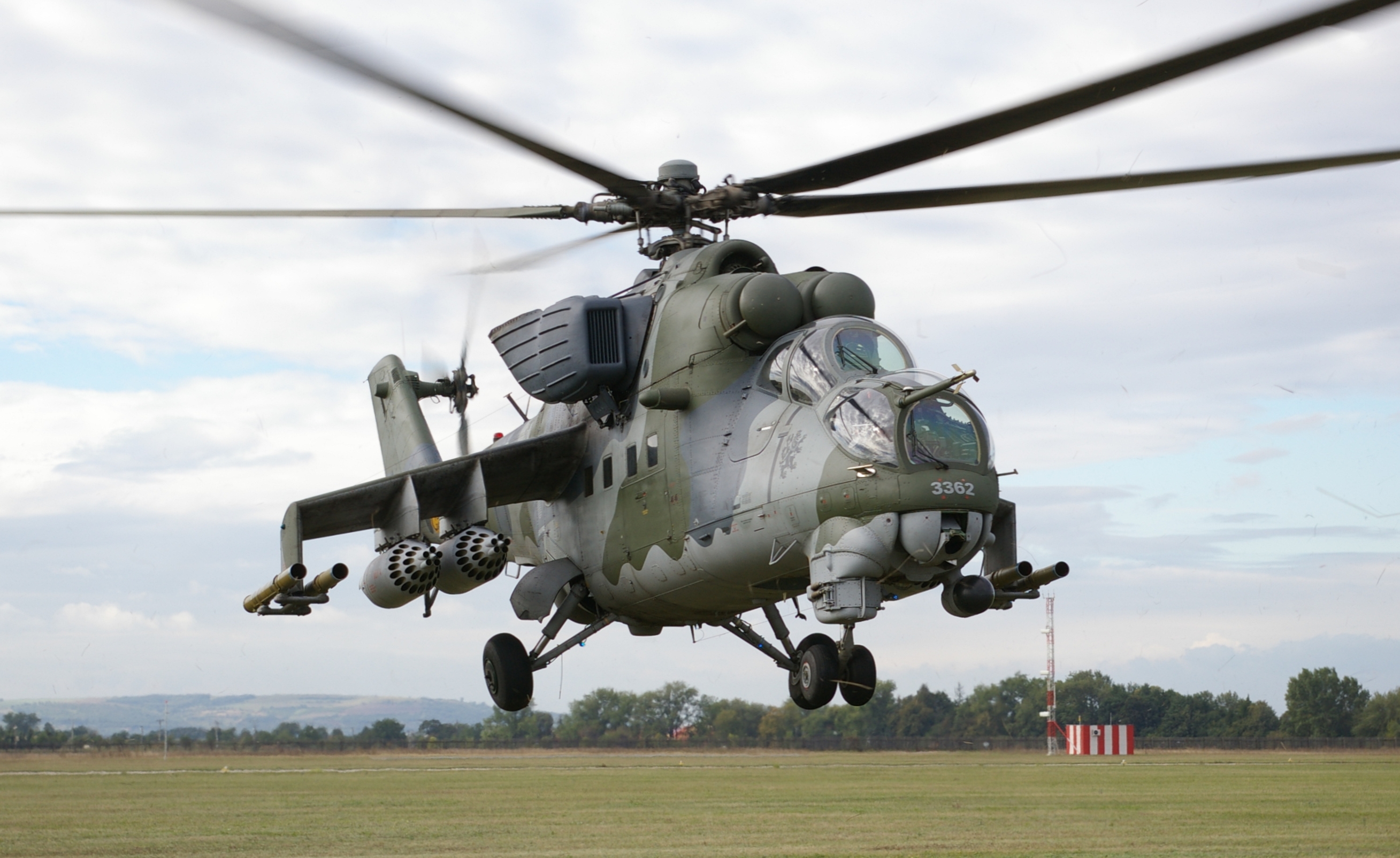 Mi-24 được coi là một trong những huyền thoại của các dòng trực thăng chiến đấu trên thế giới. Hiện Mi-24 vẫn vẫn được sử dụng phổ biến ở hơn 30 quốc gia trên thế giới. Mi-24 được coi là một trong những huyền thoại của các dòng trực thăng chiến đấu trên thế giới. Hiện Mi-24 vẫn vẫn được sử dụng phổ biến ở hơn 30 quốc gia trên thế giới.