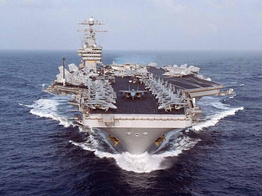 Vũ kh&iacute; qu&acirc;n sự t&agrave;u s&acirc;n bay Admiral Kuznetsov hiện đang l&agrave; t&agrave;u s&acirc;n bay duy nhất của Nga