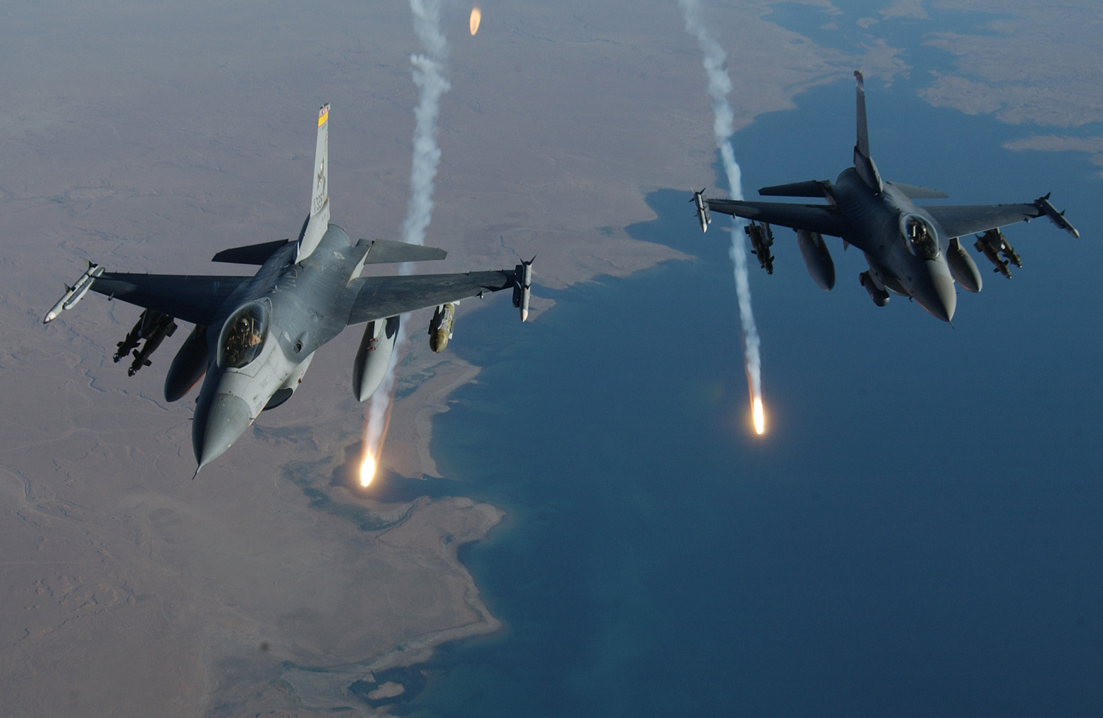 Vũ kh&iacute; qu&acirc;n sự ti&ecirc;m k&iacute;ch F-16 vẫn được đ&aacute;nh gi&aacute; cao d&ugrave; được sản xuất từ năm 1978