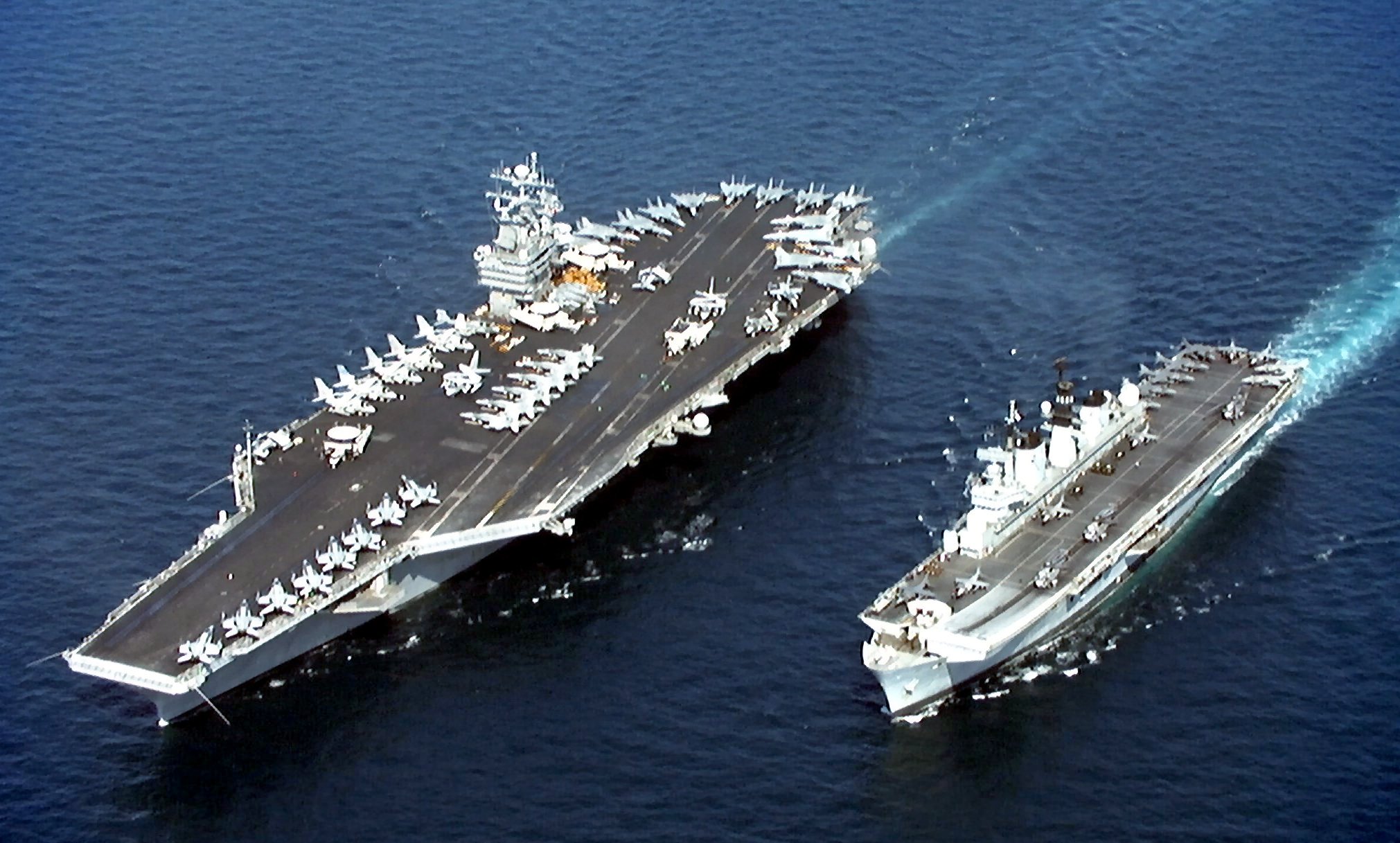 T&agrave;u s&acirc;n bay USS John C.Stennis dự kiến cũng l&agrave; một trong những vũ kh&iacute; qu&acirc;n sự của Mỹ đến H&agrave;n Quốc