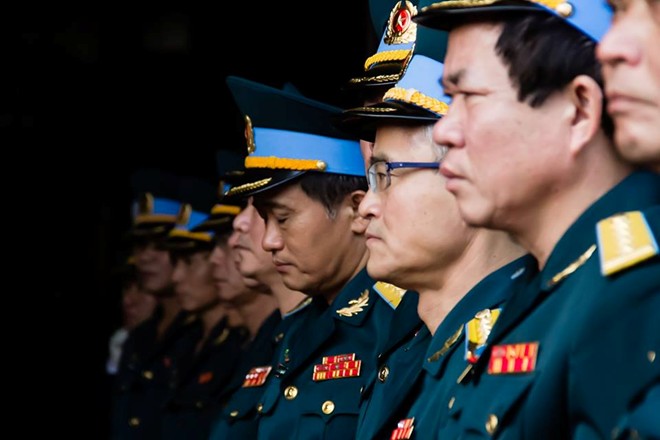 Lễ truy điệu 4 chiến sĩ hi sinh trong vụ rơi trực thăng đã được tổ chức tại Nhà tang lễ Bộ quốc phòng
