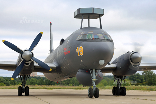 IL-38N l&agrave; một m&aacute;y bay săn t&agrave;u ngầm v&agrave; l&agrave; một vũ kh&iacute; qu&acirc;n sự c&oacute; hỏa lực l&agrave;m run sợ mọi t&agrave;u ngầm