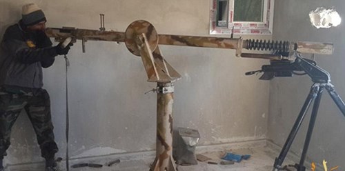 ISIS đ&atilde; tự chế được vũ kh&iacute; qu&acirc;n sự cho ri&ecirc;ng m&igrave;nh với sự xuất hiện của s&uacute;ng bắn tỉa n&ograve;ng si&ecirc;u lớn