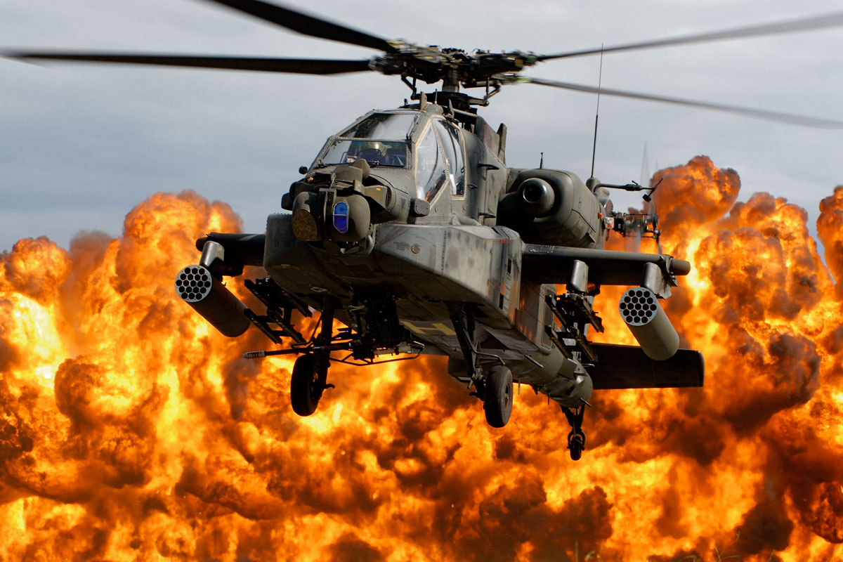 Vũ kh&iacute; qu&acirc;n sự v&agrave; c&aacute;c cảm biến đ&atilde; được n&acirc;ng cấp rất nhiều tr&ecirc;n AH-64 Apache