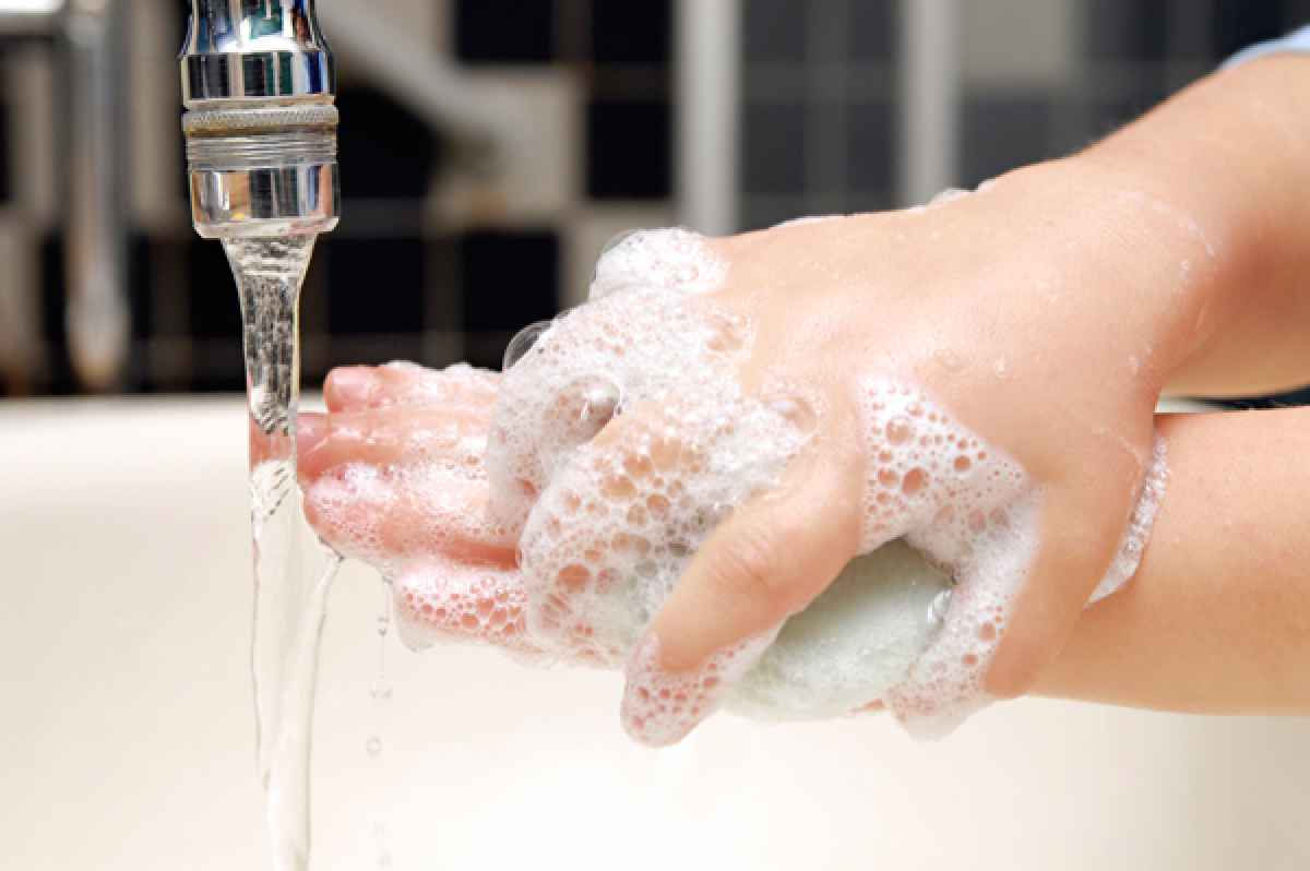 Chất Triclosan trong một số x&agrave; ph&ograve;ng ảnh hưởng xấu đến thai nhi