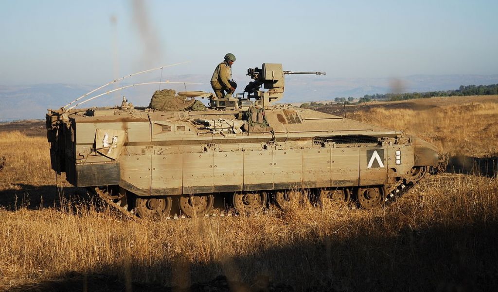 Xe bọc thép Namer vào biên chế quân đội Israel từ năm 2007 Xe bọc thép Namer vào biên chế quân đội Israel từ năm 2007