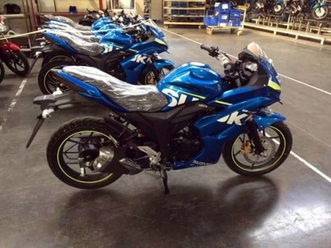 Dự kiến, khi c&oacute; mặt tr&ecirc;n thị trường, xe m&aacute;y Suzuki Gixxer SF 150 sẽ đắt hơn đ&aacute;ng kể so với Gixxer 150