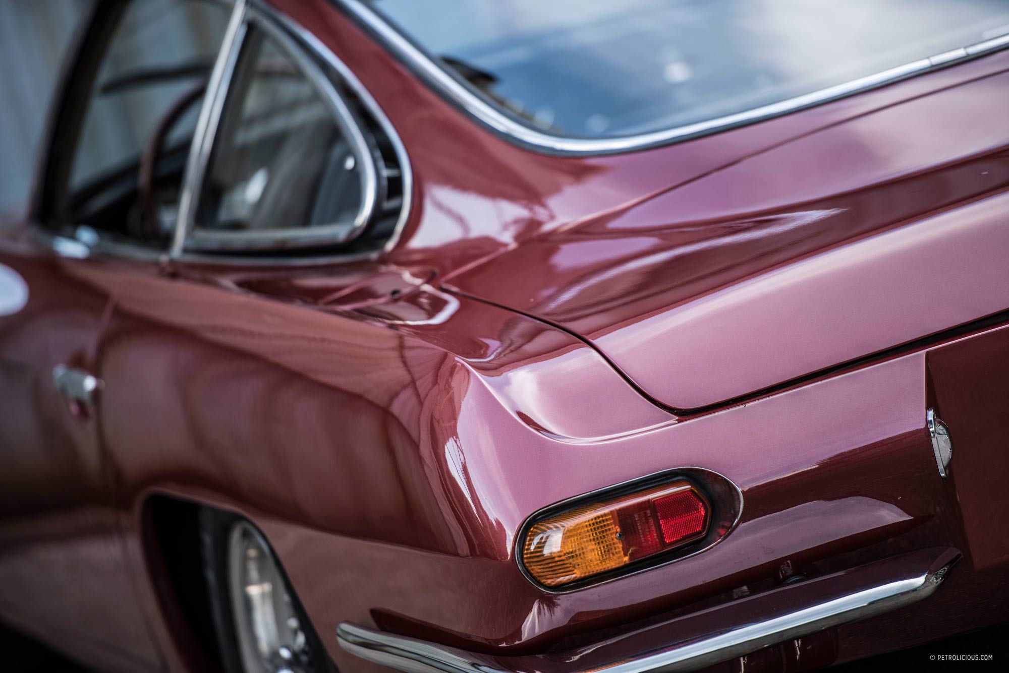 Xe ôtô đẹp: Vẻ đẹp tinh tế của Lamborghini 350GT