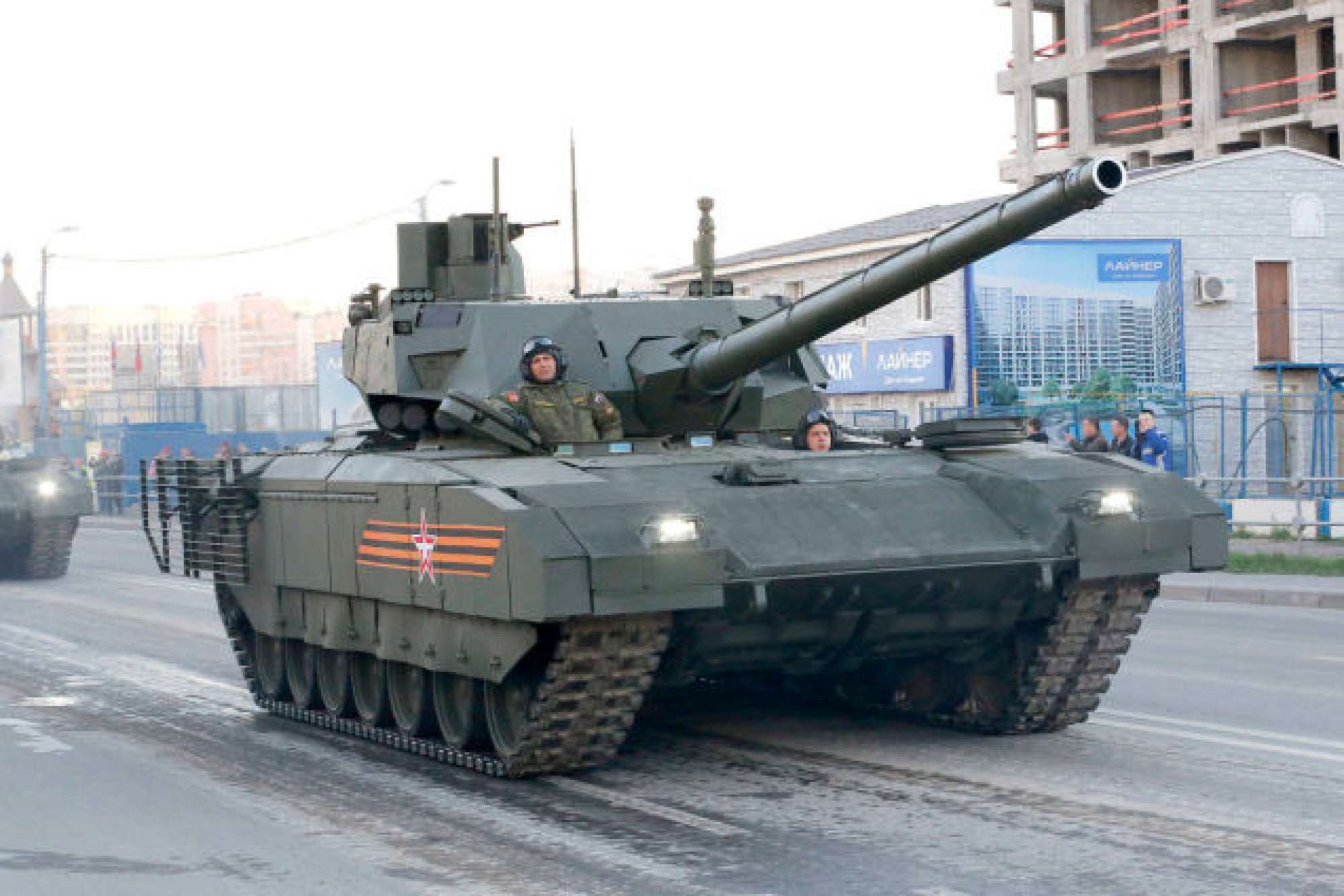 Xe tăng Armata sẽ được trang bị c&ocirc;ng nghệ t&agrave;ng h&igrave;nh v&agrave; bộ gi&aacute;p si&ecirc;u việt 