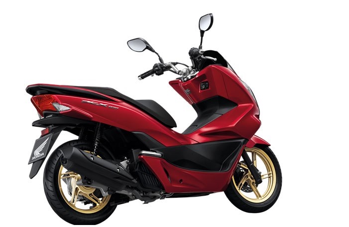 Mẫu xe m&aacute;y Honda PCX mới 2015 được thiết kế với ngoại h&igrave;nh mạnh mẽ, thanh lịch v&agrave; cao cấp hơn