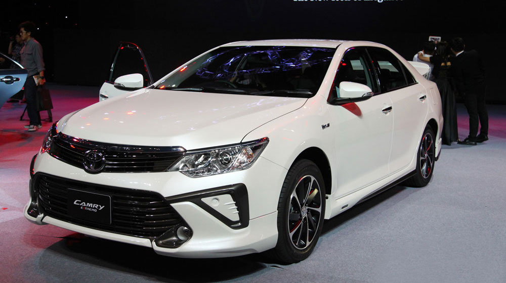 Phi&ecirc;n bản xe &ocirc; t&ocirc; Toyota Camry mới nhất với thiết kế thể thao hầm hố sắp về Việt Nam 