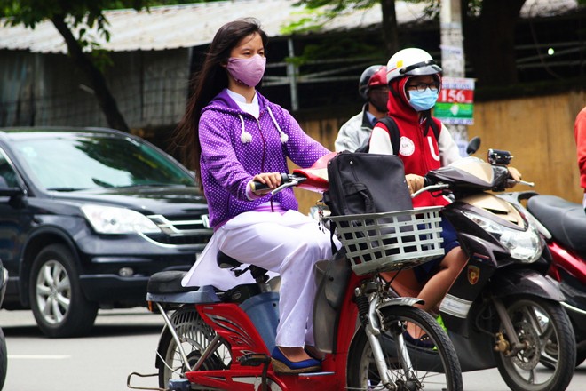 cướp xe đạp điện
