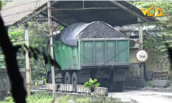 xe qu&aacute; tải ở th&agrave;nh phố U&ocirc;ng B&iacute;