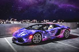 Ph&uacute; đại nhị kh&ocirc;ng tiếc tiền mua chiếc Lamborghini Aventador Roadster Galaxy. Ảnh: hiconsumption