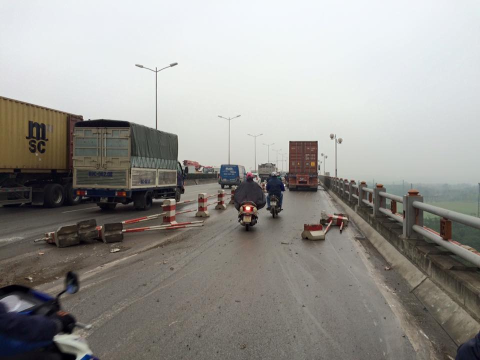 Xe Container