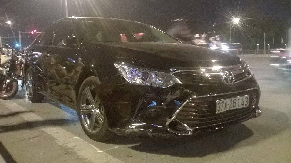 Chiếc xe 