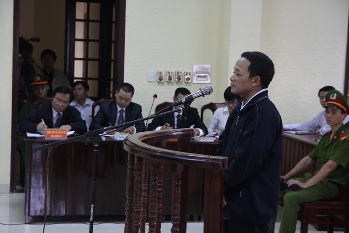 x&eacute;t xử cậu Thủy l&agrave;m giả h&agrave;i cốt liệt sĩ