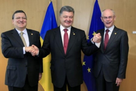T&igrave;nh h&igrave;nh Ukraine: Tổng thống Ukraine &ocirc;ng Petro Poroshenko muốn Ukraine trở th&agrave;nh th&agrave;nh vi&ecirc;n của Li&ecirc;n minh ch&acirc;u &Acirc;u EU