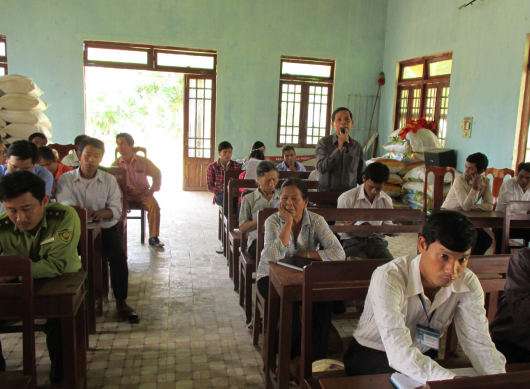 Nhiều &yacute; kiến tr&aacute;i chiều về chủ trương 'chi tiền cho d&acirc;n đi họp' của huyện Kỳ Anh