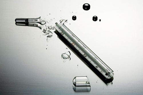 cách tránh nhiễm độc thủy ngân khi nhiệt kế bị vỡ