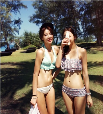 Đặc biệt, những bộ bikini này sẽ là công cụ hữu ích cho các cô gái có vòng 1 khiêm tốn