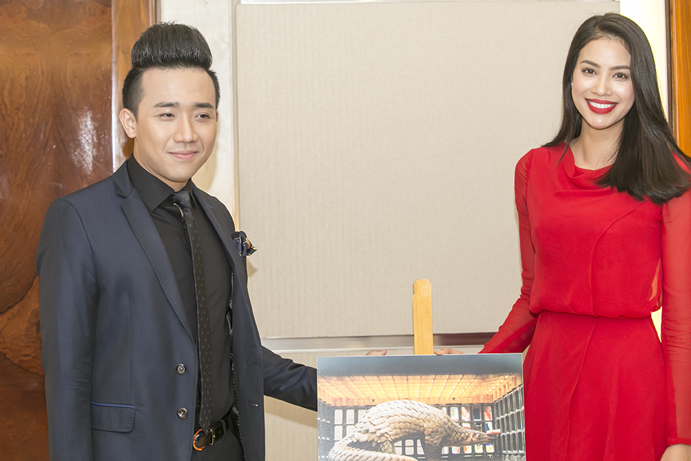 Hai người khá thân thiết trong sự kiện