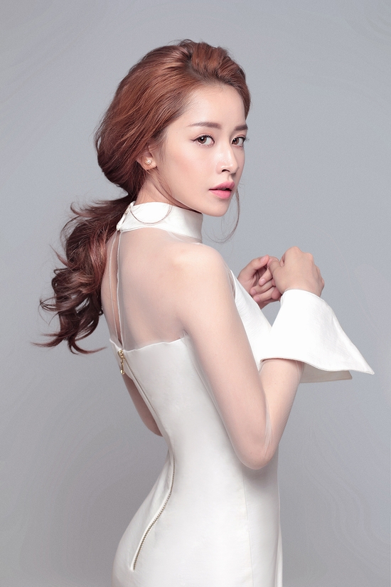 Đây là lần thứ 2 Chi Pu tham dự show truyền hình thực tế vơi vai trò MC