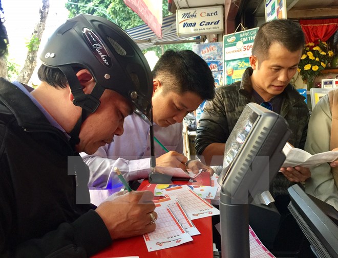  bao-gio-nguoi-dan-ha-noi-trung-xo-so-vietlott