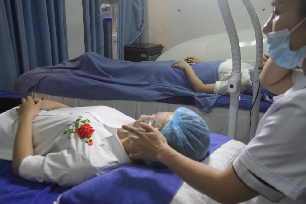 Nhiều ng&agrave;nh h&agrave;ng khuyến m&atilde;i &lsquo;khủng&rsquo; dịp nghỉ lễ 30/4 v&agrave; 1/5
