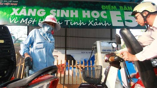&lsquo;Khai tử&rsquo; xăng A92: Nh&agrave; nước cần c&oacute; ch&iacute;nh s&aacute;ch để gi&aacute; xăng E5 thấp hơn xăng kho&aacute;ng