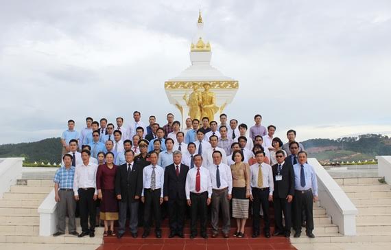 Lễ m&iacute;t tinh ch&agrave;o mừng 'Năm Đo&agrave;n kết Hữu nghị Việt Nam - L&agrave;o 2017'
