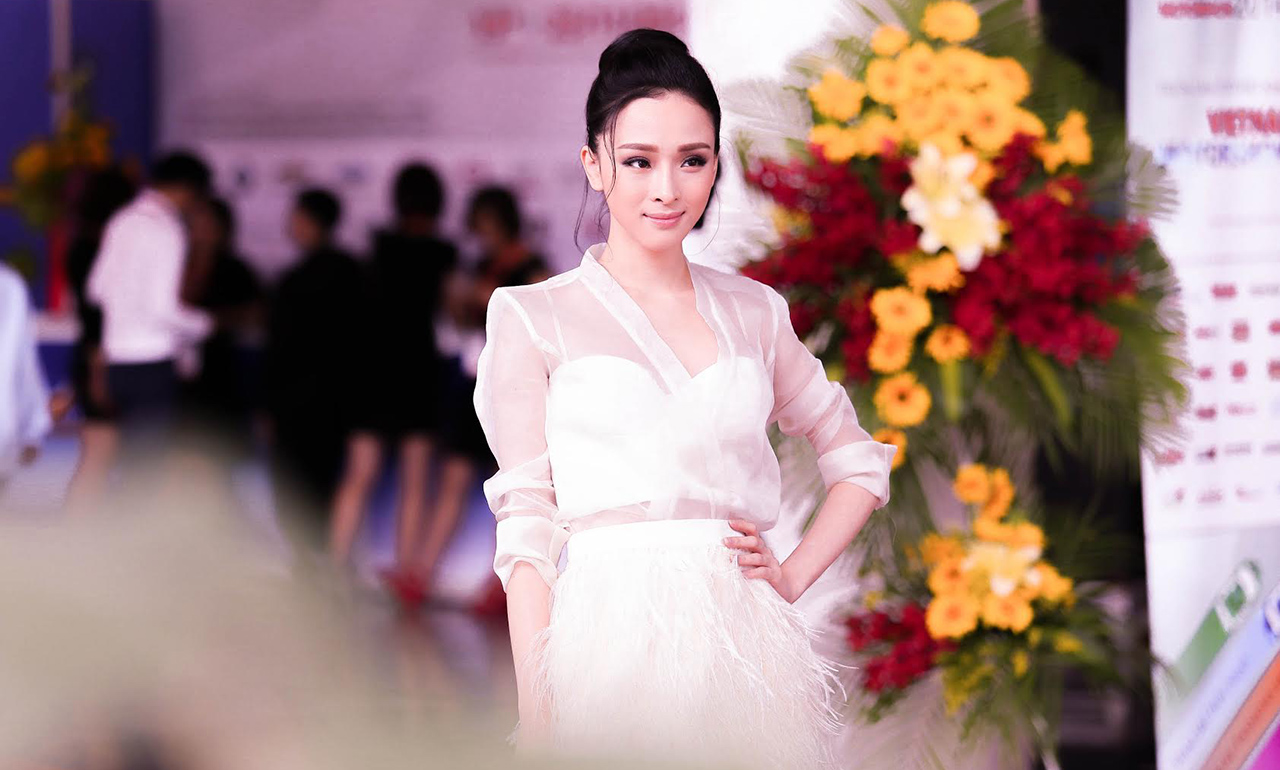 Bất ngờ, Hoa hậu Phương Nga được mời l&agrave;m gi&aacute;m đốc markerting