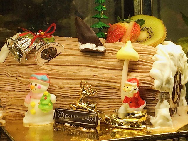 Nhiều cửa h&agrave;ng b&aacute;nh kem &lsquo;hốt bạc&rsquo; nhờ Gi&aacute;ng sinh