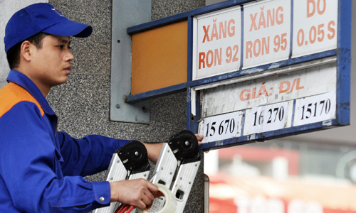 Cận Tết Nguy&ecirc;n đ&aacute;n, gi&aacute; xăng tăng bất ngờ tăng