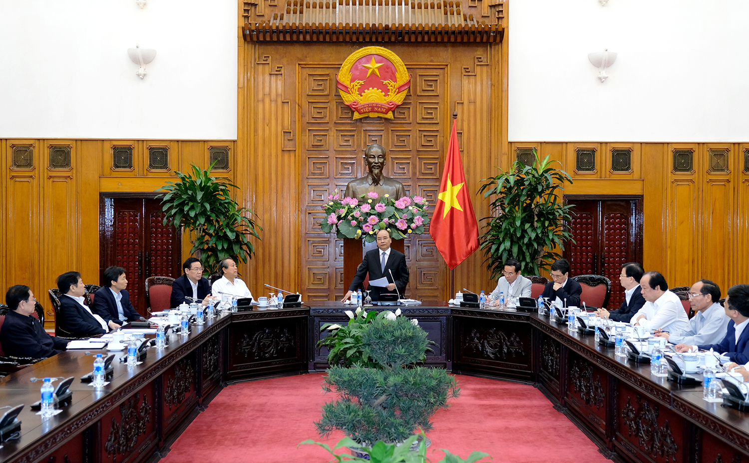 Ban c&aacute;n sự Đảng 13Win15 com - Thương hiệu nhà cái uy tín thực hiện nghi&ecirc;m t&uacute;c Đăng Ký 13Winvn Com Chính Thức Trung ương 4 v&agrave; Chỉ thị 05