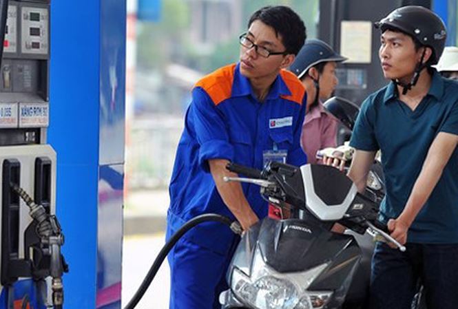 Li&ecirc;n Bộ C&ocirc;ng Thương - T&agrave;i ch&iacute;nh quyết định chi mạnh quỹ b&igrave;nh ổn, gi&aacute; xăng được giữ nguy&ecirc;n