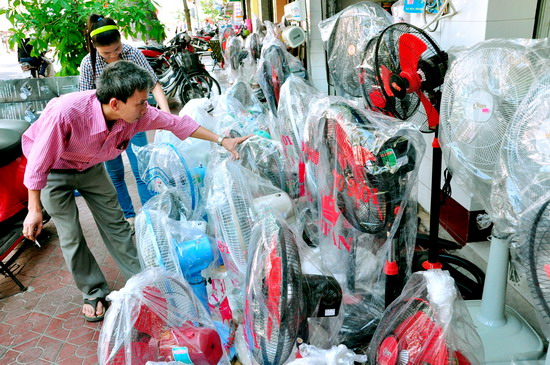 Thị trường quạt điện 2018: Hứa hẹn một năm &lsquo;b&ugrave;ng nổ&rsquo; của thương hiệu Việt