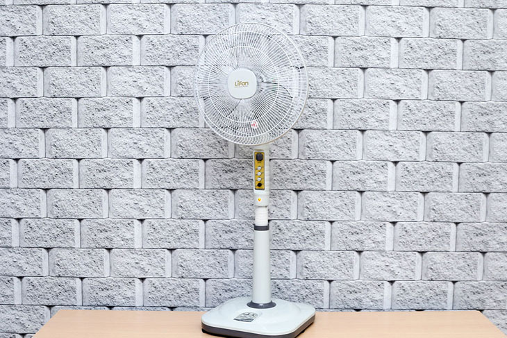 Điểm mặt những loại quạt điện gi&aacute; b&igrave;nh d&acirc;n tr&ecirc;n thị trường